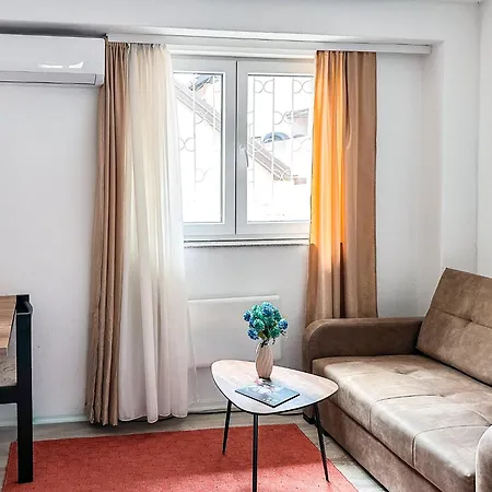 Cheyf Nest * Sarajevo